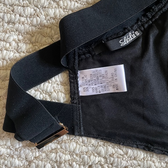 Lulu two piece set - Picture 4 of 15